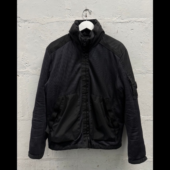 C.P. COMPANY BLACK NYLON PUFFER JACKET - Picture 3 of 15